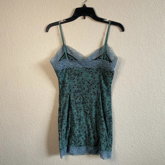 Intimately Free People Womens‎ No Secrets Floral Bodycon Slip Dress Size Medium - Picture 3 of 4